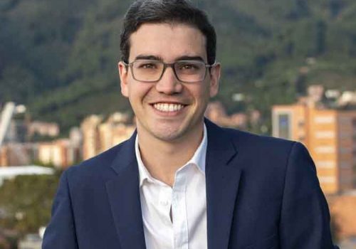 Colombiano fue escogido como líder emergente en educación del mundo